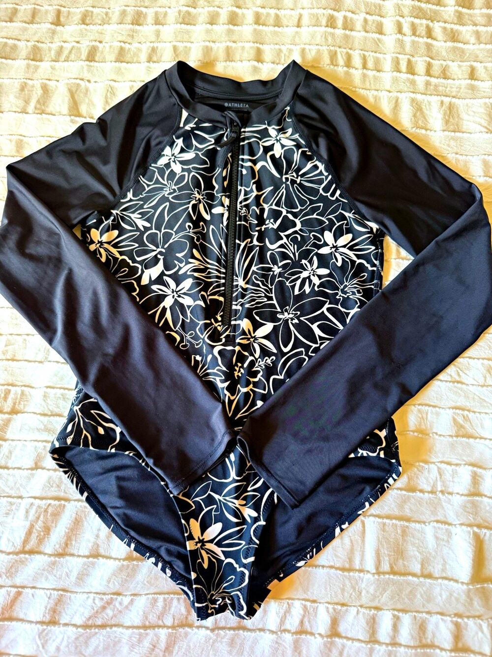 Athleta Girls One-Piece Swimsuit XL Black/White Floral Long Sleeve Zip